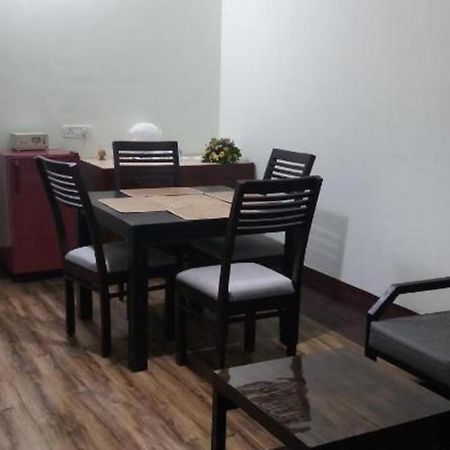 Hotel Japfu Kohima Екстер'єр фото