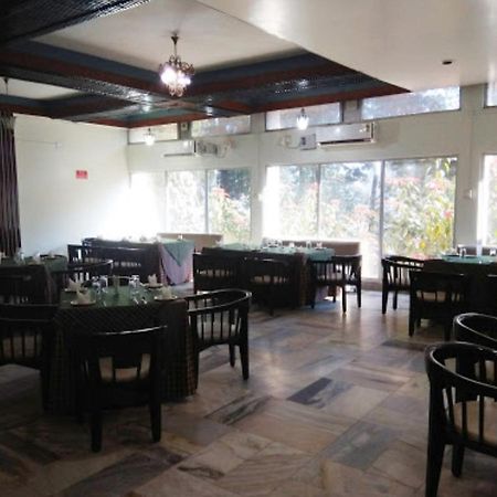 Hotel Japfu Kohima Екстер'єр фото