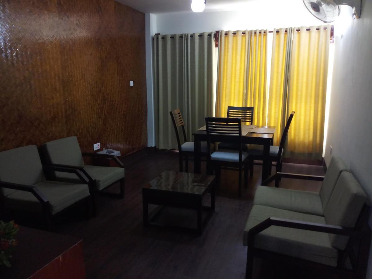Hotel Japfu Kohima Екстер'єр фото